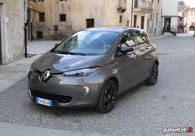 Renault Zoe R90 La Prova Su Strada Dell Utilitaria Elettrica Patentati