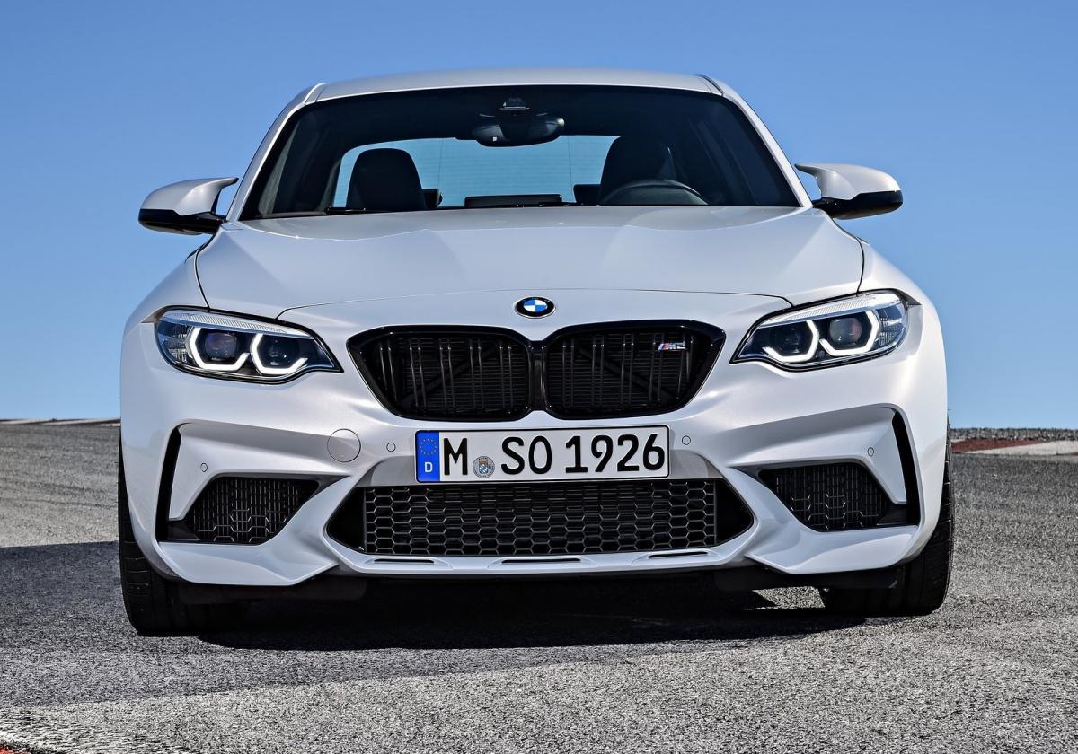 Foto BMW M2 Competition Frontale - Patentati