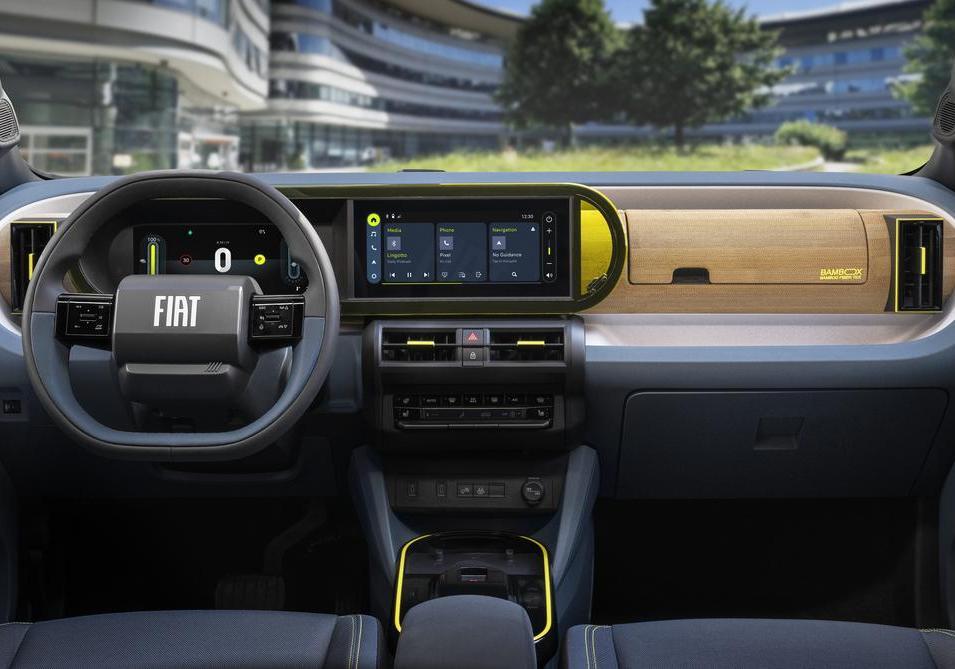 Fiat Grande Panda Elettrica La Prima abitacolo