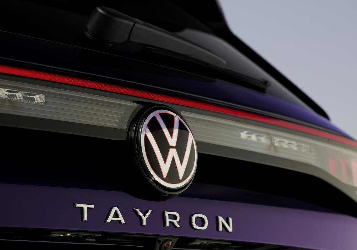 Nuova Volkswagne Tayron 7