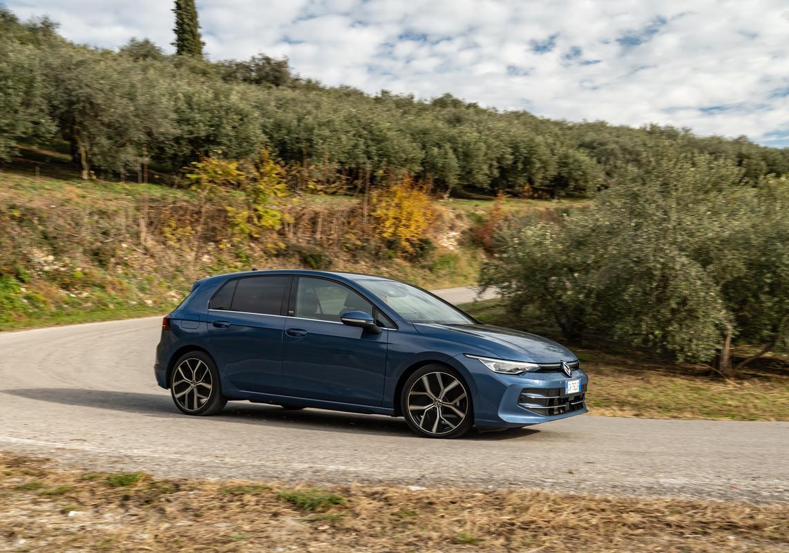 Volkswagen Golf eHybrid