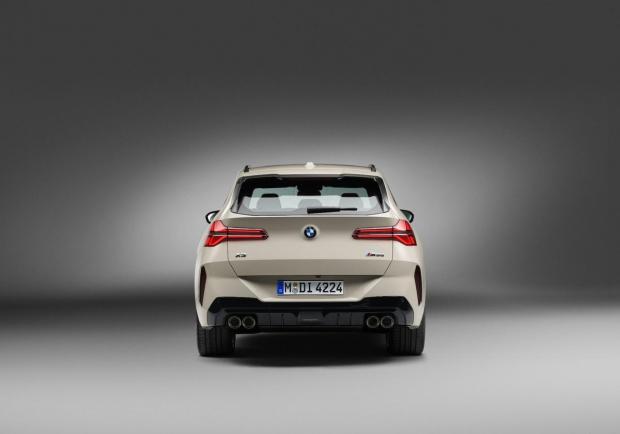 Nuova BMW X3 2024 motori dotazione dimensioni 7