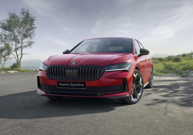 Skoda Superb Sportline-2222