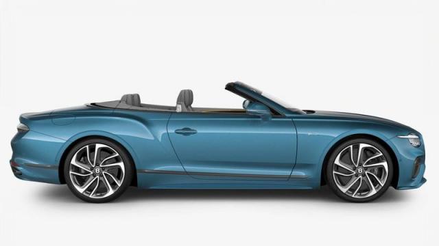 Bentley Continental GTC profilo