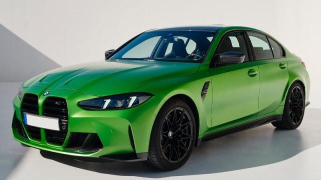 BMW M3 Berlina anteriore