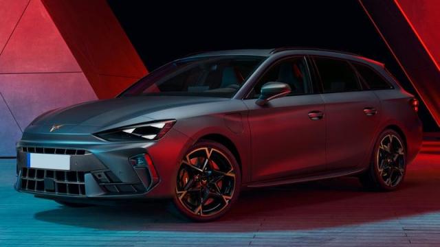 Cupra Nuova Leon ST anteriore