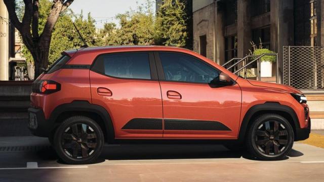 Dacia Nuova Spring profilo