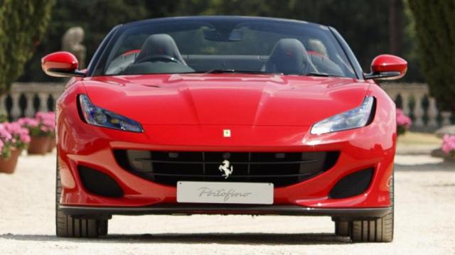 Ferrari Portofino frontale