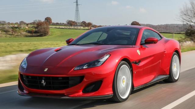 Ferrari Portofino movimento