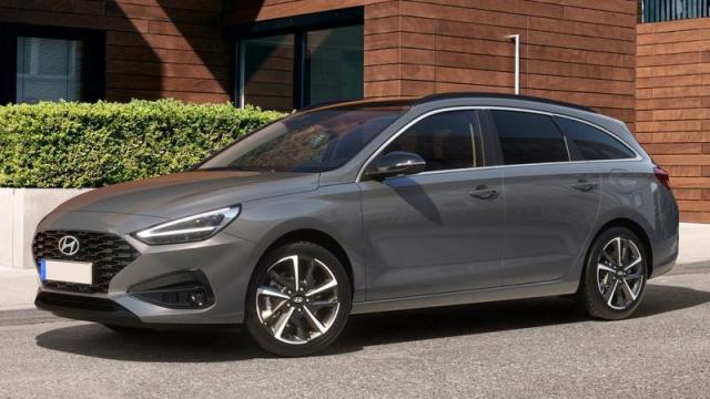 Hyundai Nuova i30 Wagon anteriore