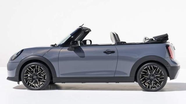 MINI Cooper Cabrio profilo