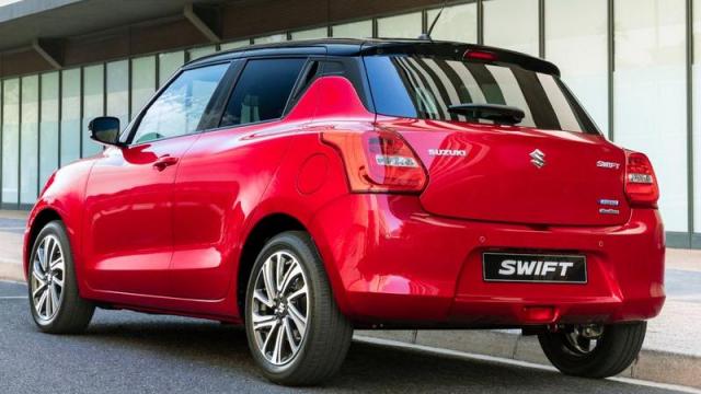 Suzuki Swift Hybrid posteriore