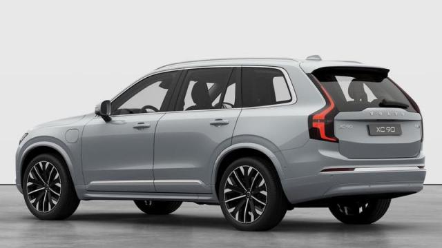 Volvo XC90 posteriore